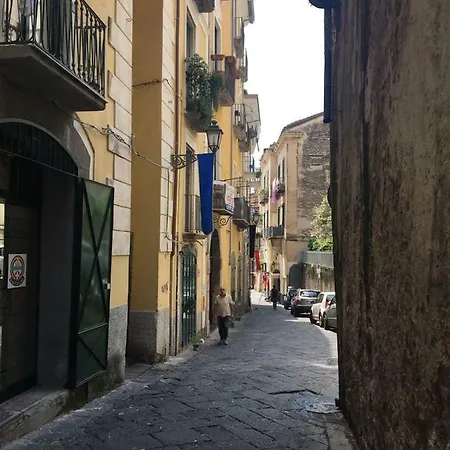 Casa Flo, Nel Centro Storico Con Terrazza E Ascensore *