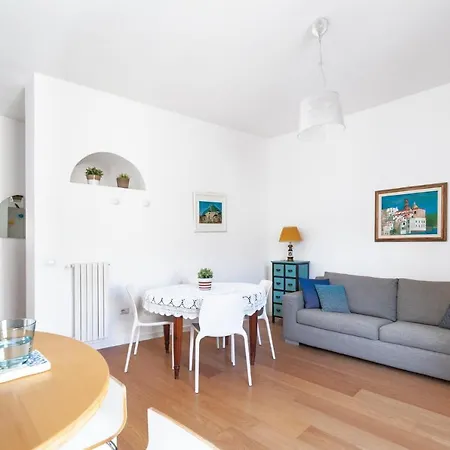 Casa Flo Con Terrazza E Ascensore