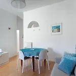 Casa Flo Con Terrazza E Ascensore 살레르노