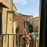 Casa Flo Con Terrazza E Ascensore * 살레르노