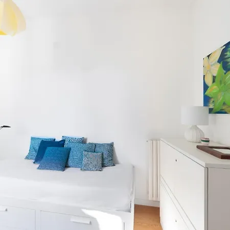 Casa Flo Con Terrazza E Ascensore Apartmán Salerno