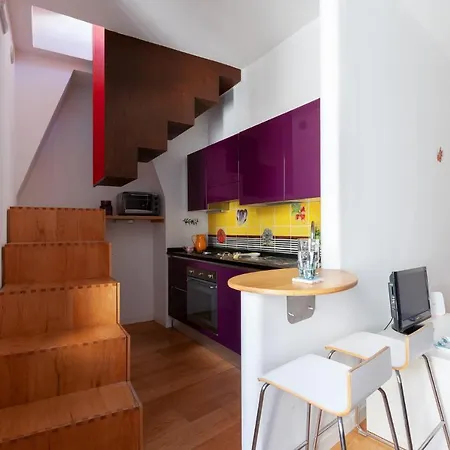 Casa Flo Con Terrazza E Ascensore Apartmán *